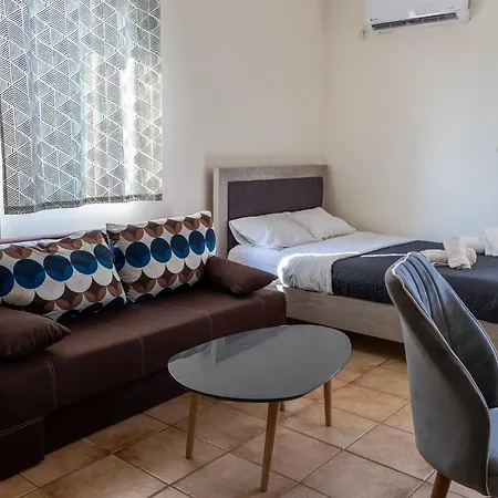 Elia Mini 8 拉里萨