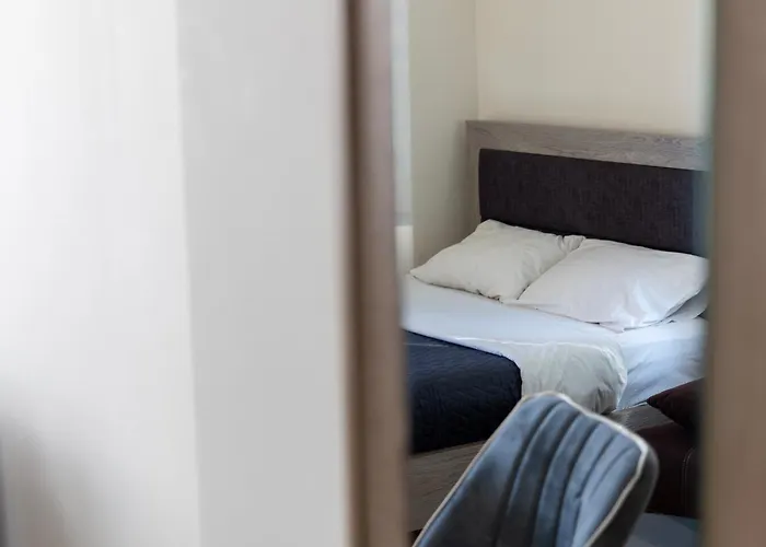 Elia Mini 8 Lägenhet